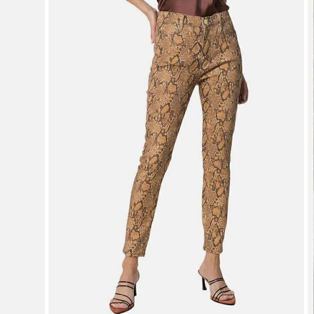New Frame Le High Skinny Crop in Coated Python Size 27